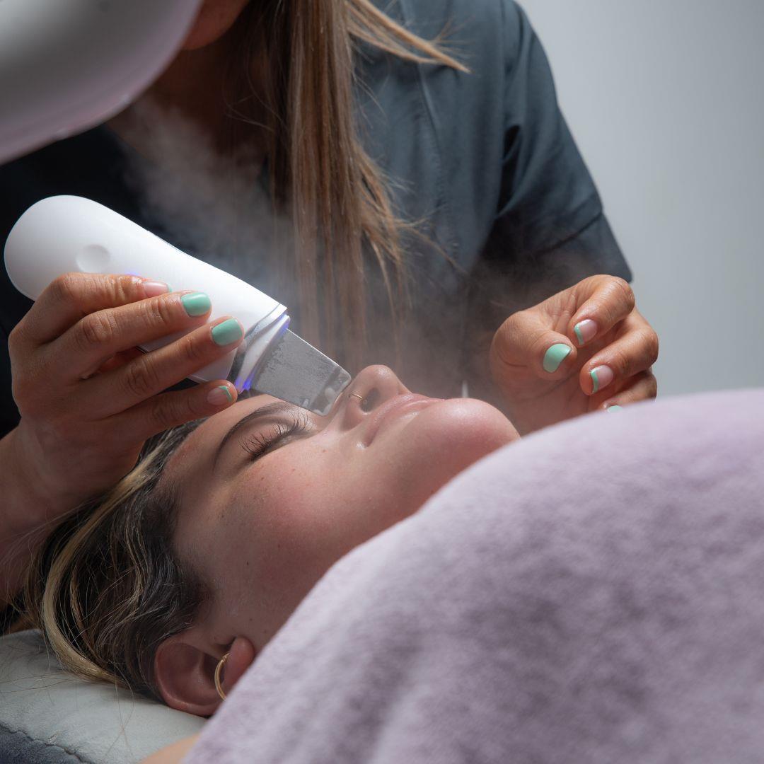 Limpieza facial con vapor